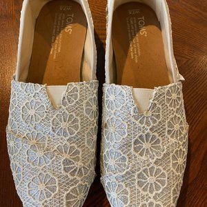 TOMS Silver Crochet Glitter- Sz 7.5